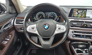 7 Series (G11)