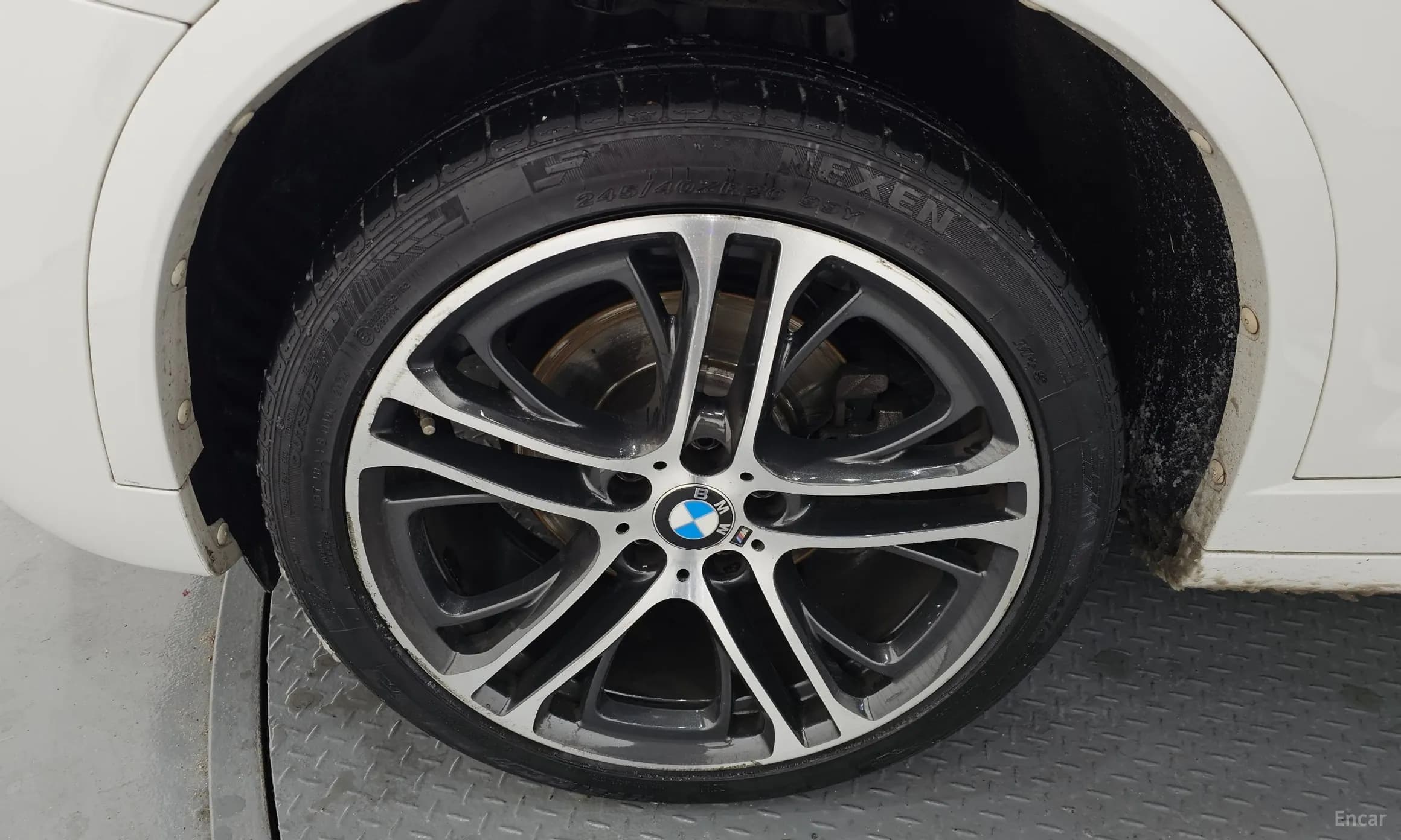 X4 (F26)
