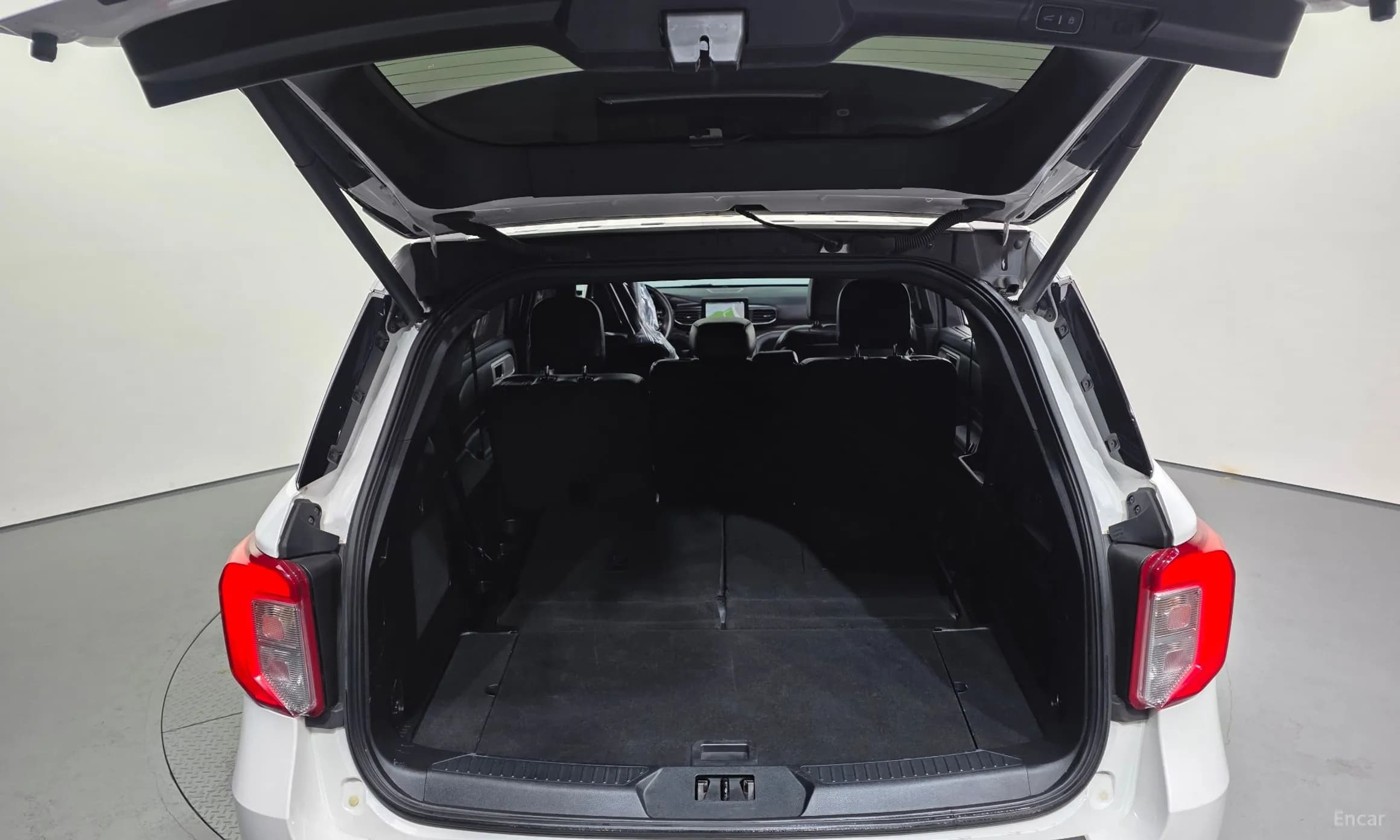 Explorer 6th Generation