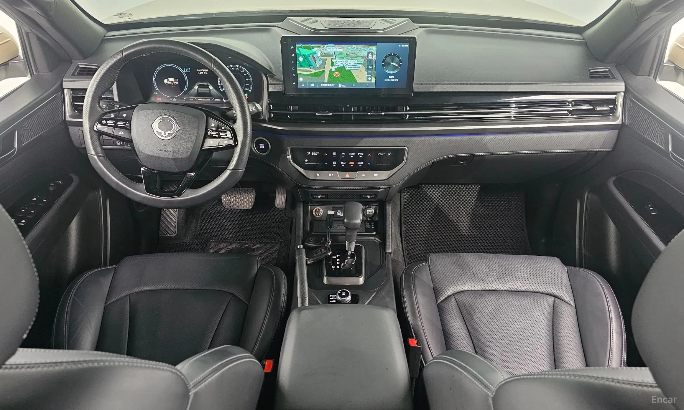 Rexton Sports Khan