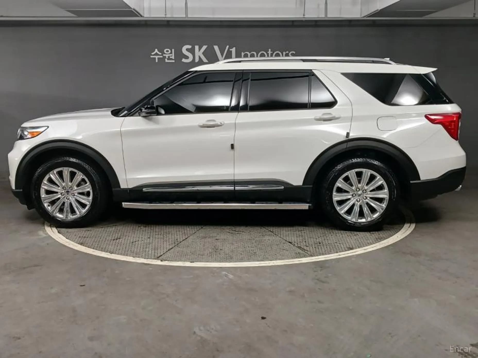 Explorer 6th Generation