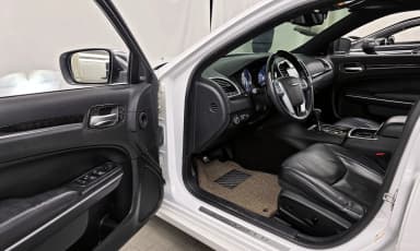 The New 300C