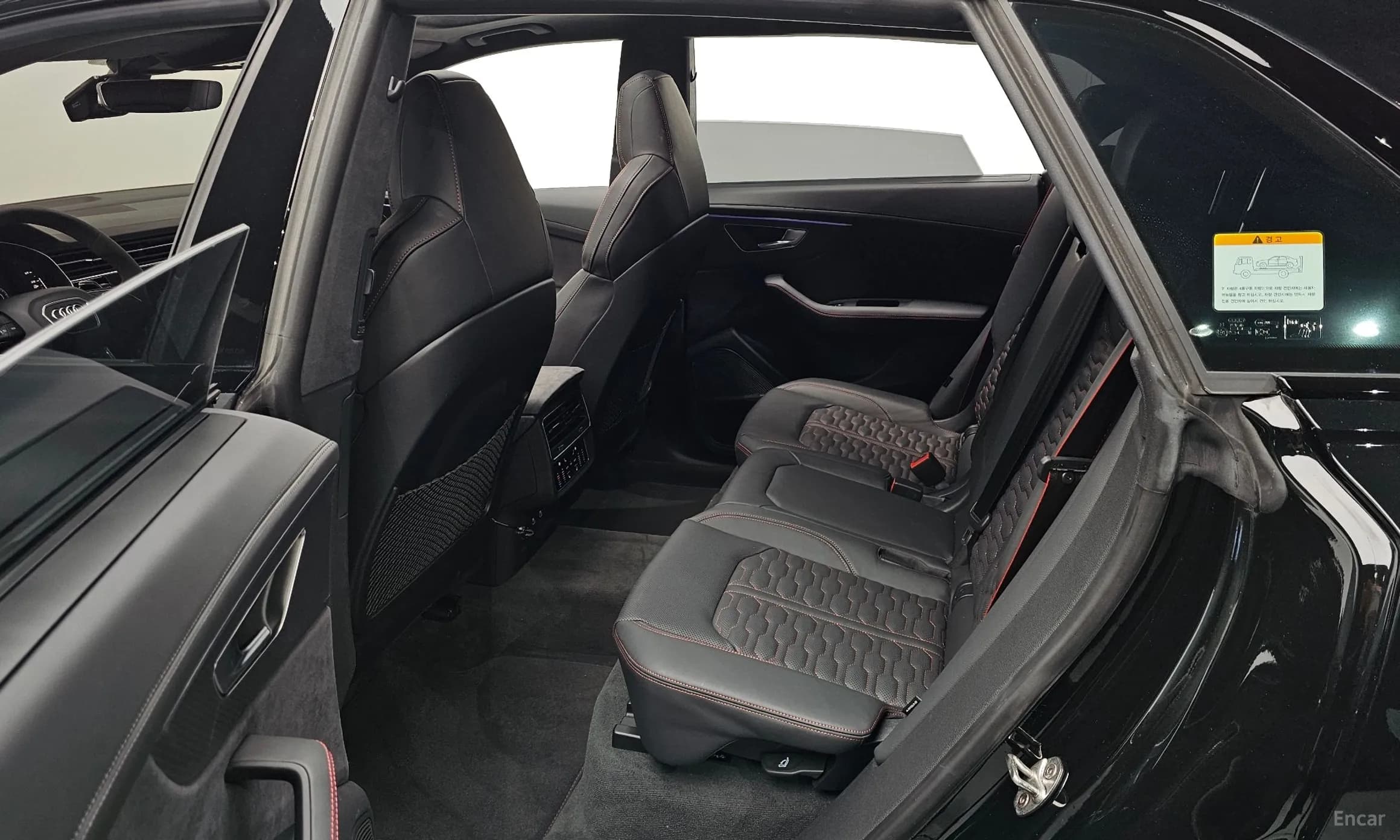 RSQ8 (4M)