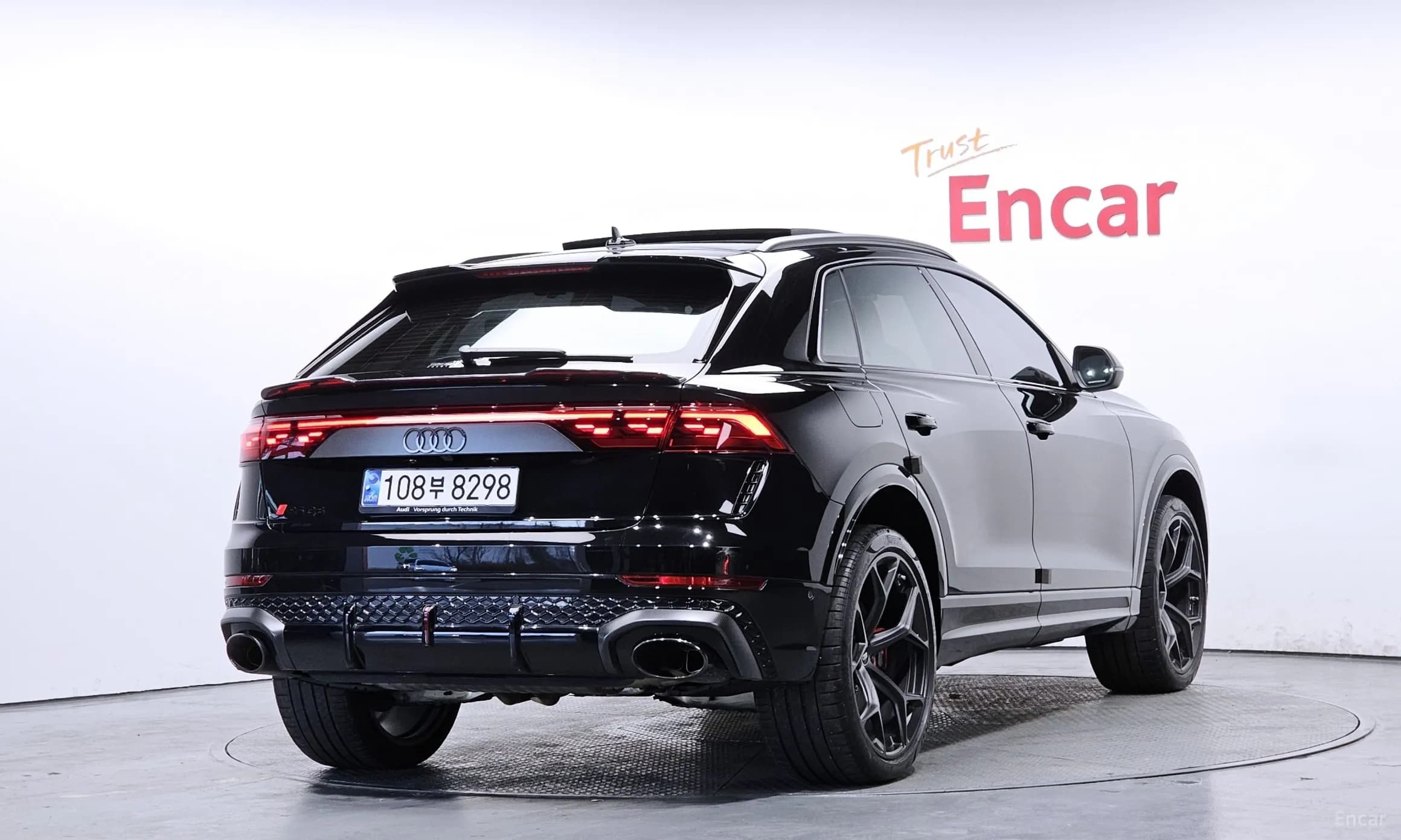 RSQ8 (4M)
