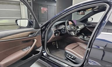 5 Series (G30)