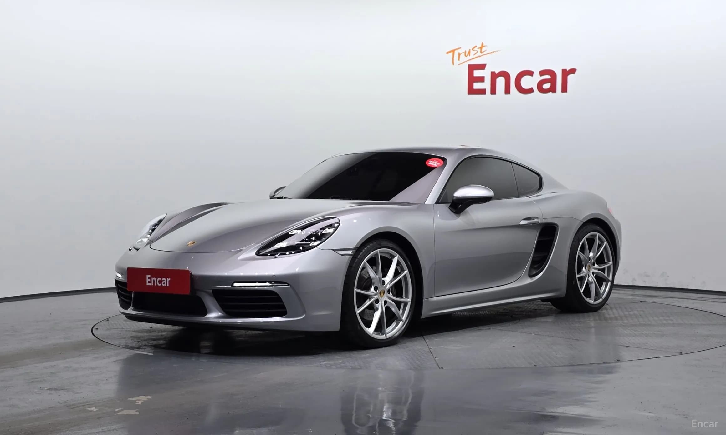 718 Cayman