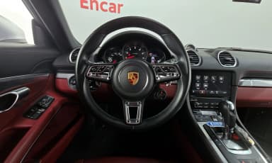 718 Cayman