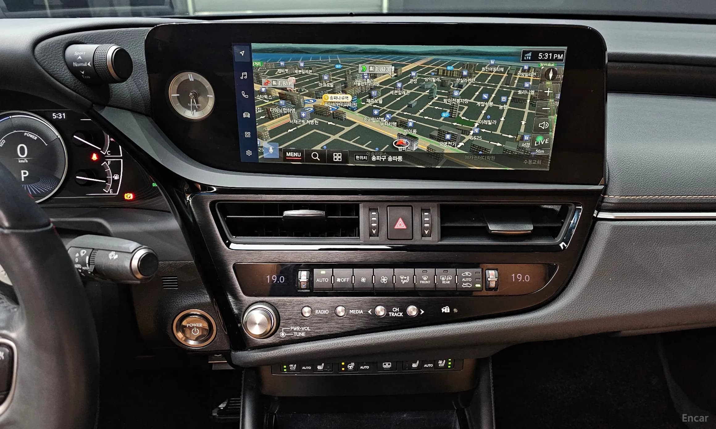 ES300h 7th Generation