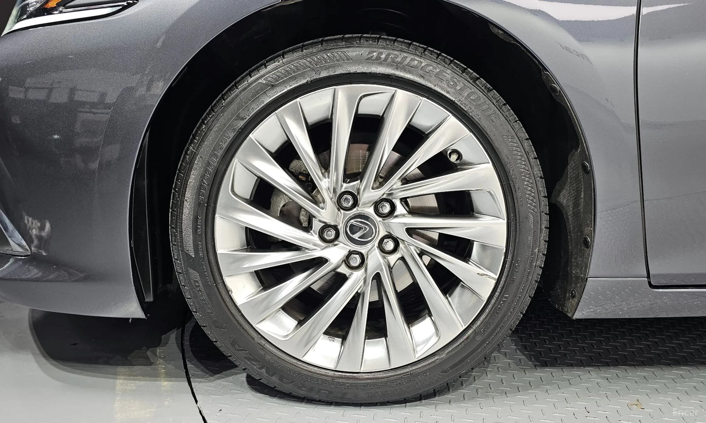 ES300h 7th Generation