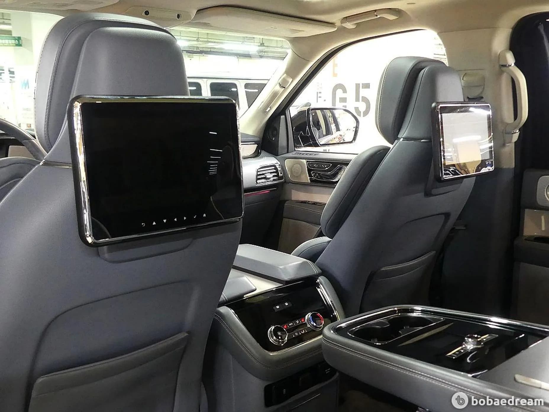 Navigator 4th generation