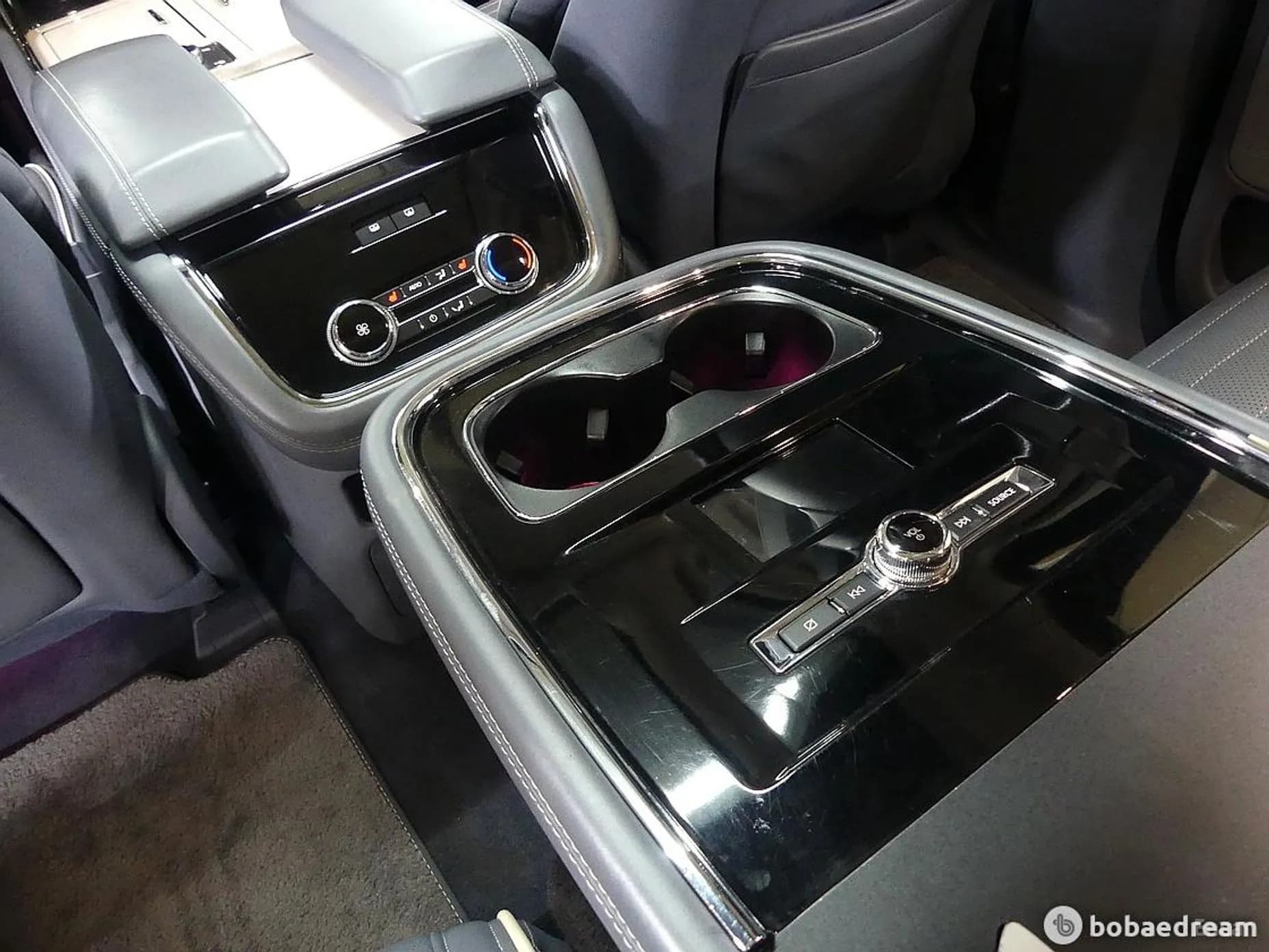 Navigator 4th generation