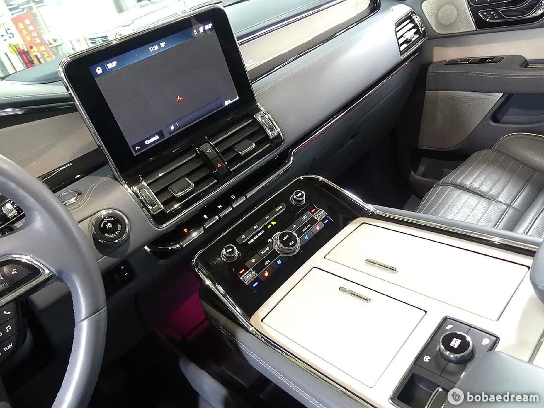 Navigator 4th generation