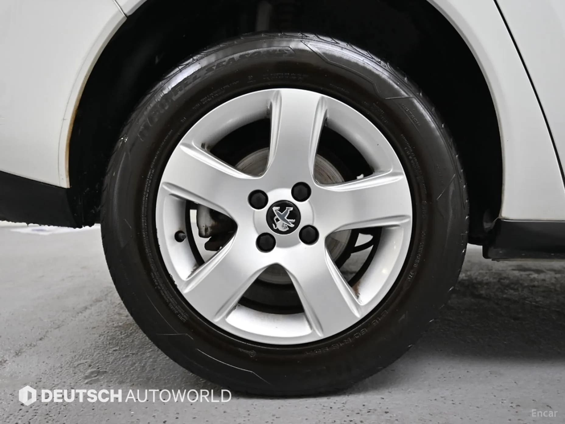 m1Bw200E2YqeygG33_dc2:3007