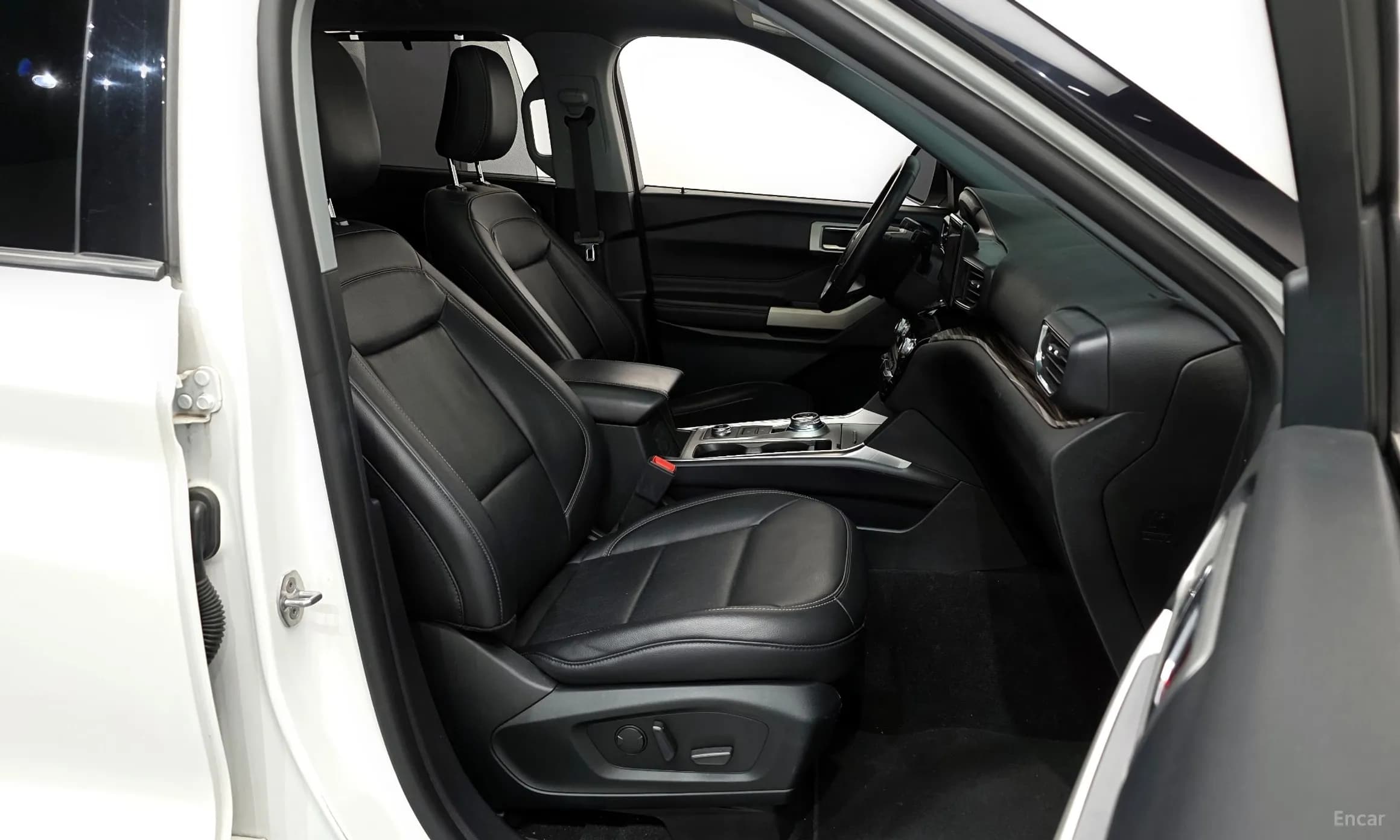 Explorer 6th Generation