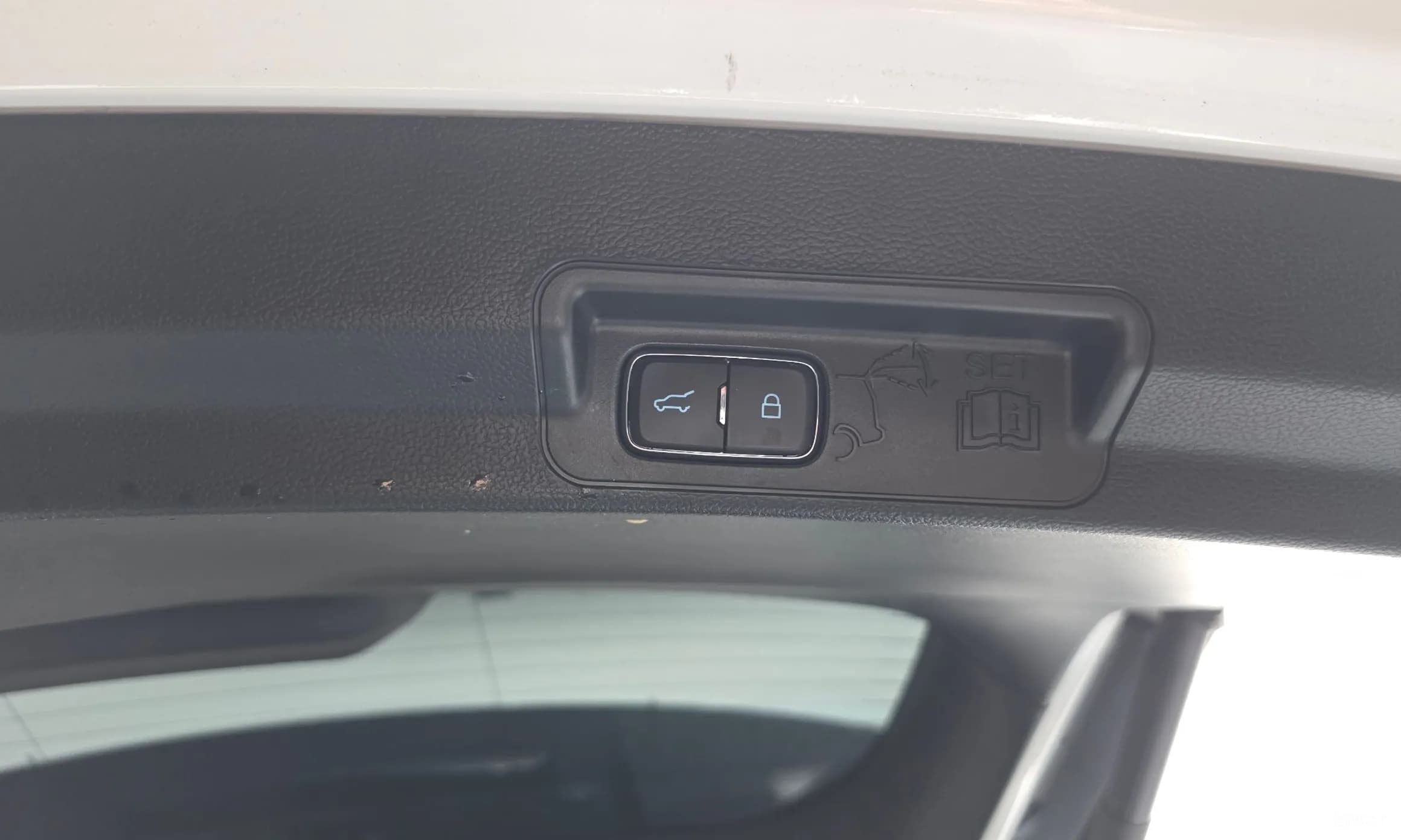 Explorer 6th Generation