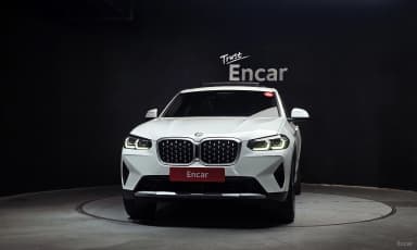 X4 (G02)