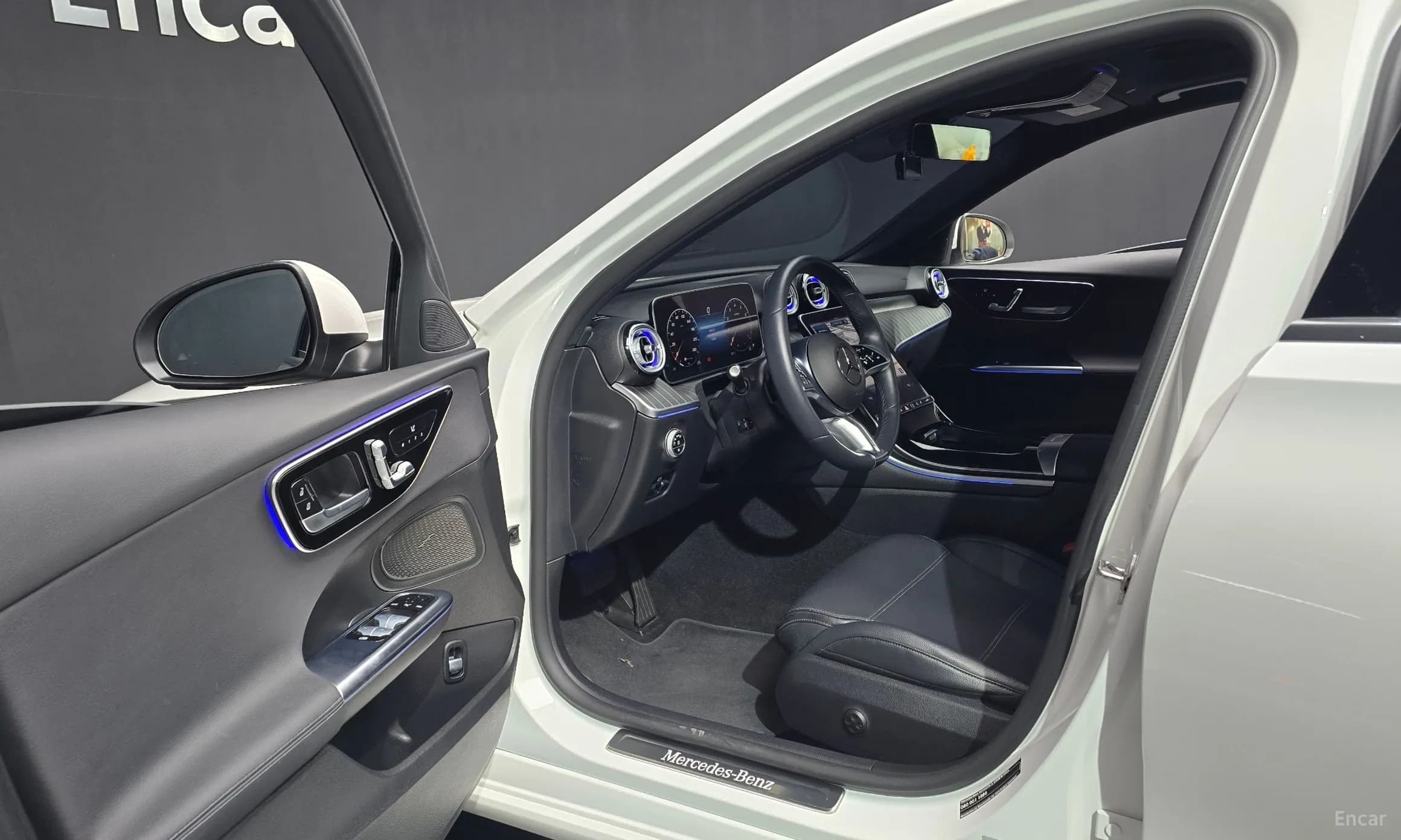 C-Class W206