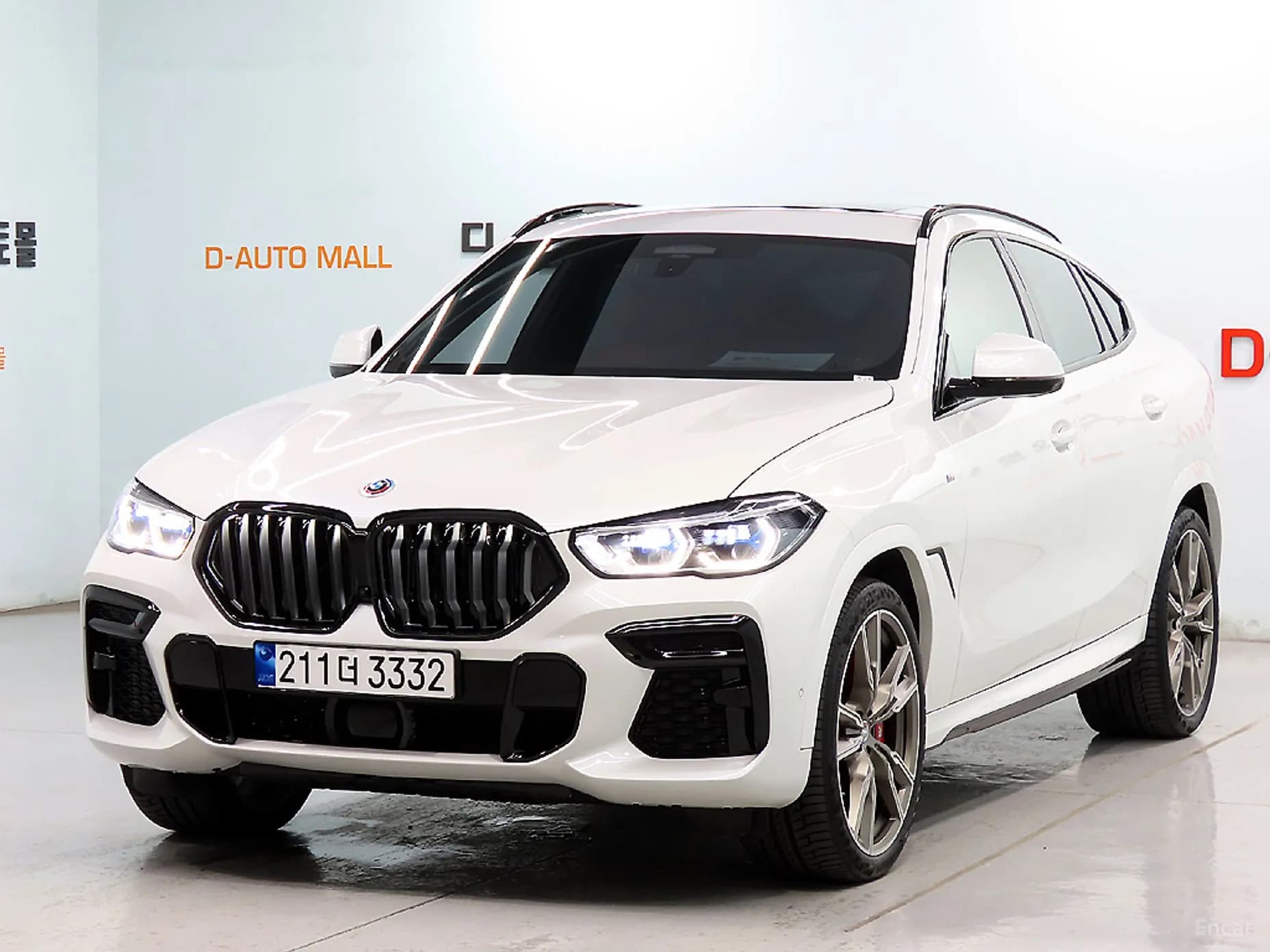 X6 (G06)
