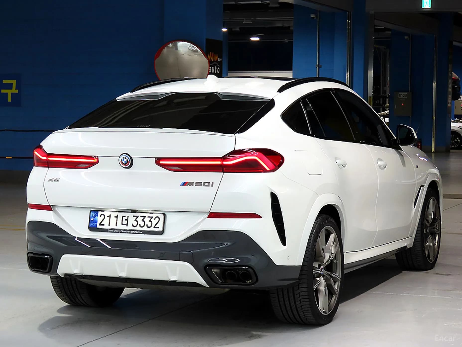 X6 (G06)