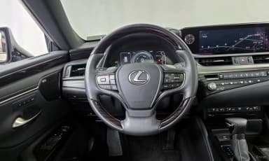 ES300h 7th Generation