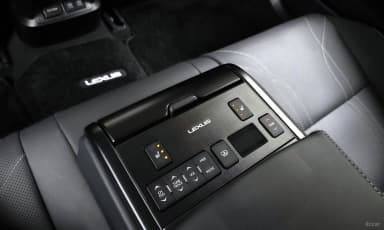 ES300h 7th Generation