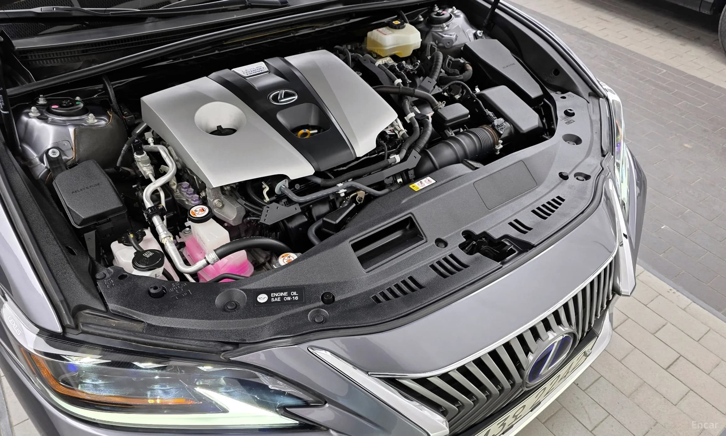 ES300h 7th Generation