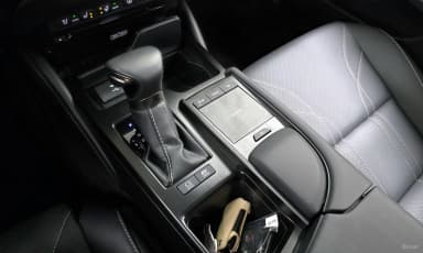 ES300h 7th Generation
