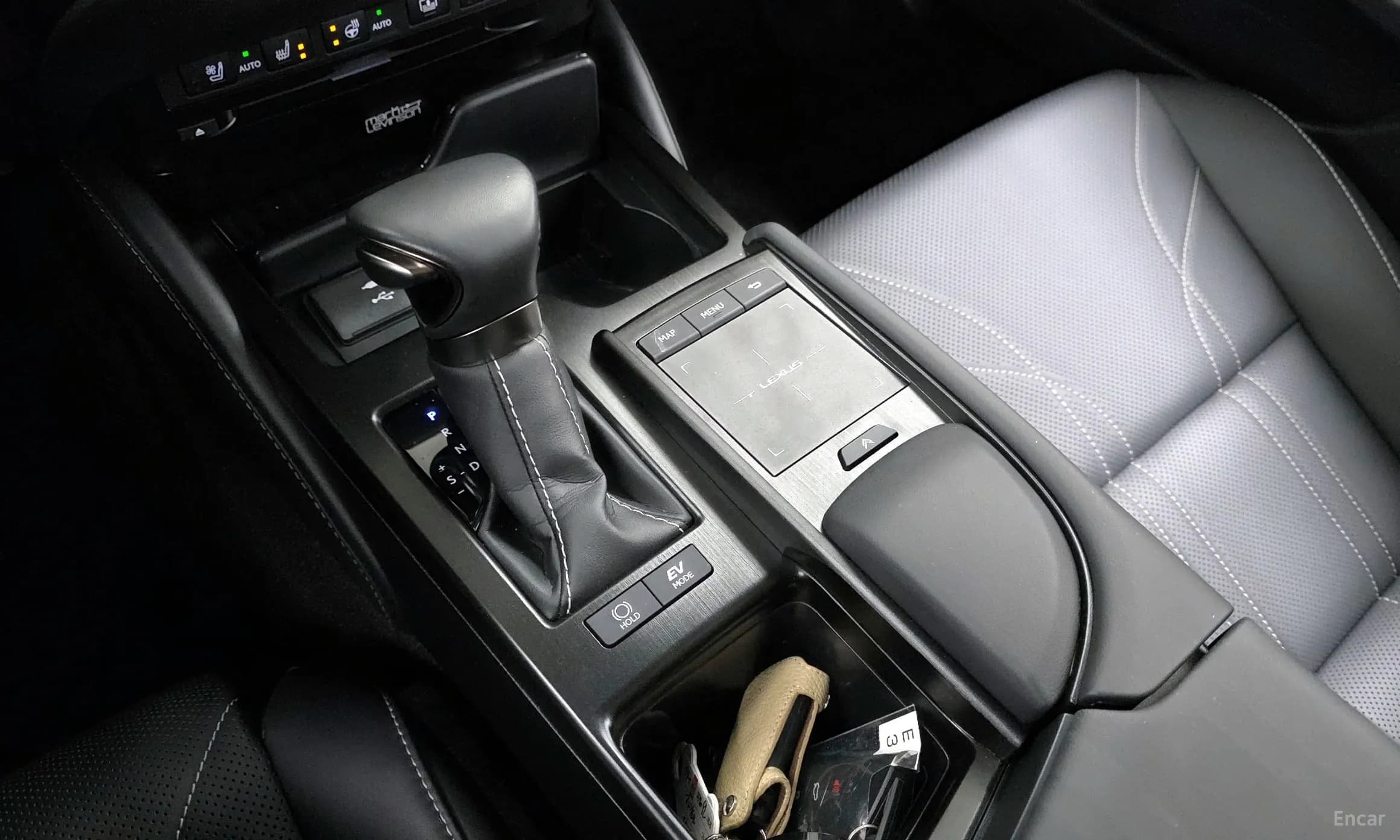 ES300h 7th Generation