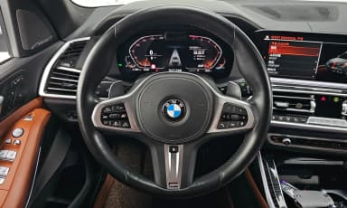 X7 (G07)