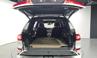 X7 (G07)