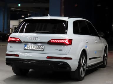 Q7 (4M)
