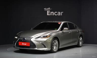 ES300h 7th Generation