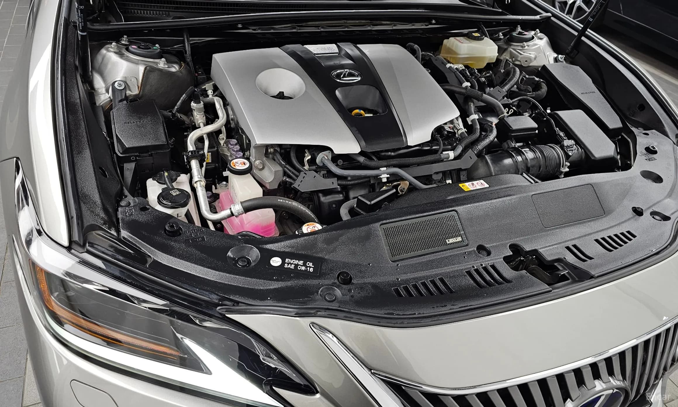 ES300h 7th Generation