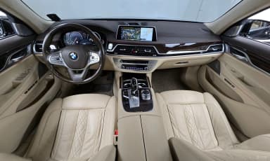 7 Series (G11)