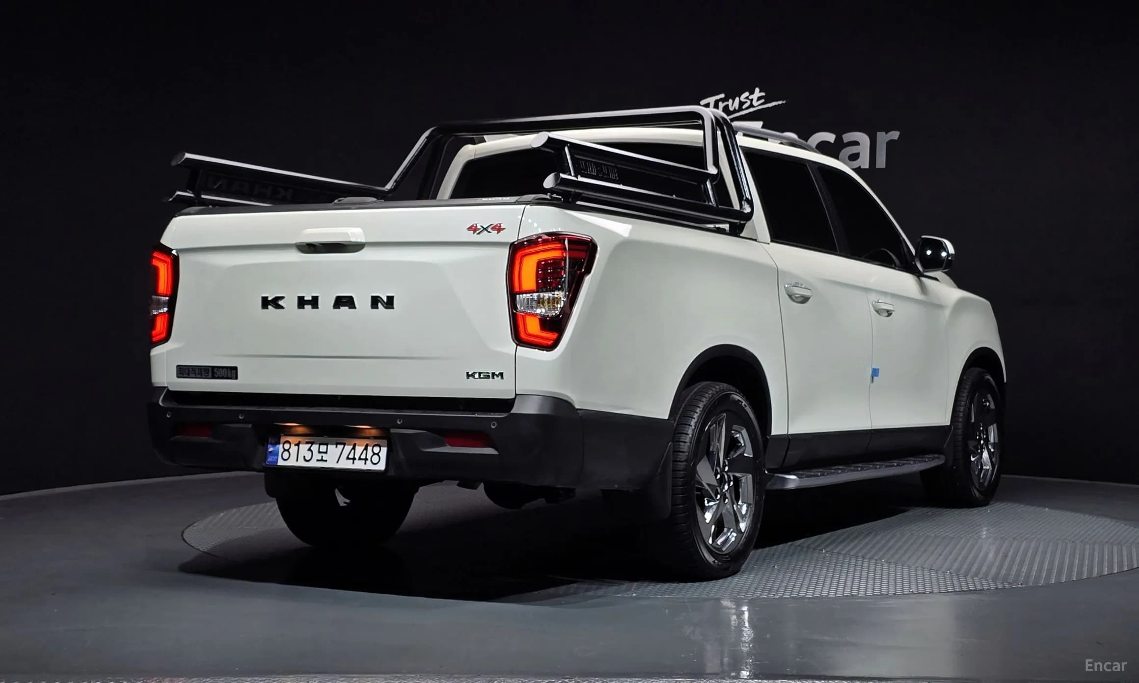 Rexton Sports Khan