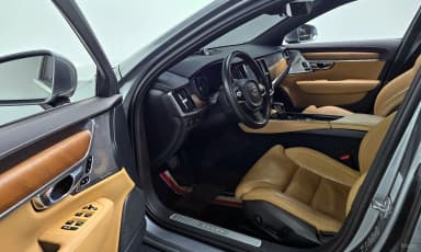 S90