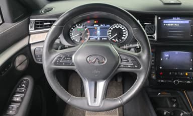 QX50 (P71A)