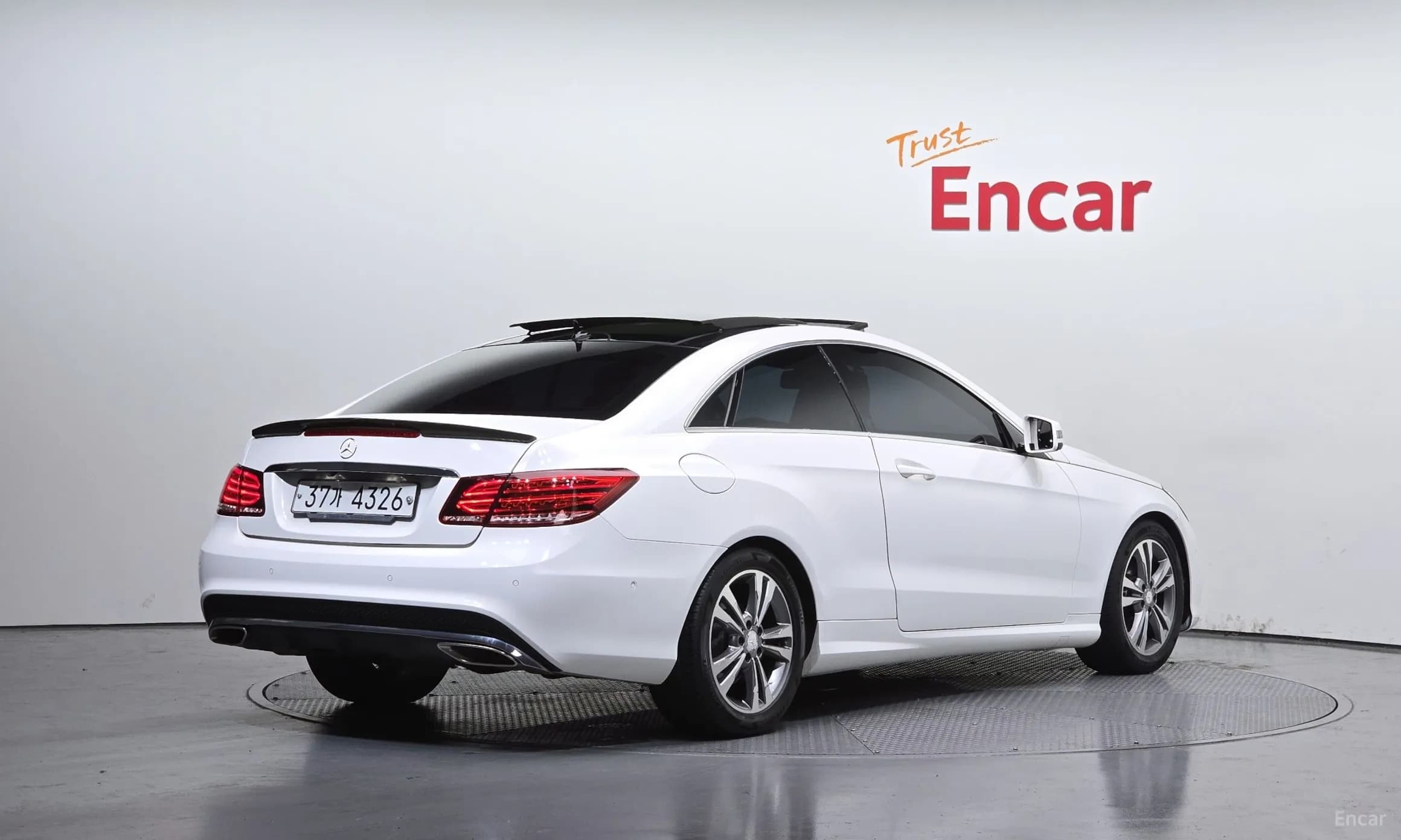 E-Class W212