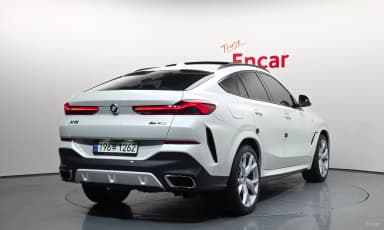 X6 (G06)