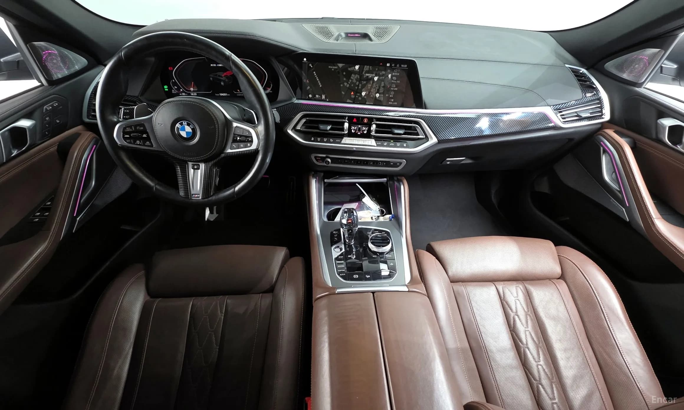 X6 (G06)