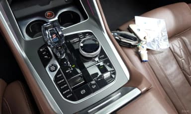 X6 (G06)