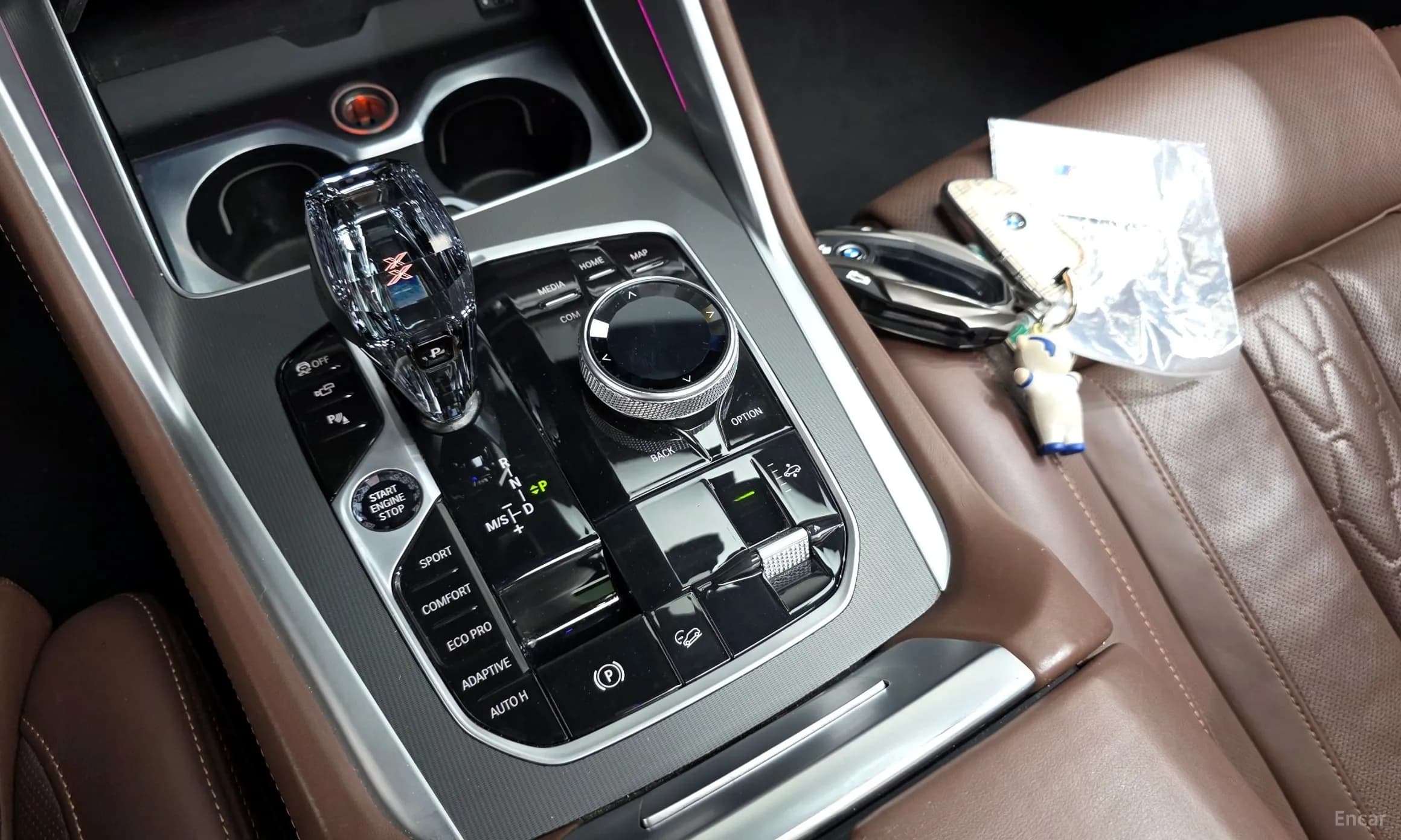 X6 (G06)