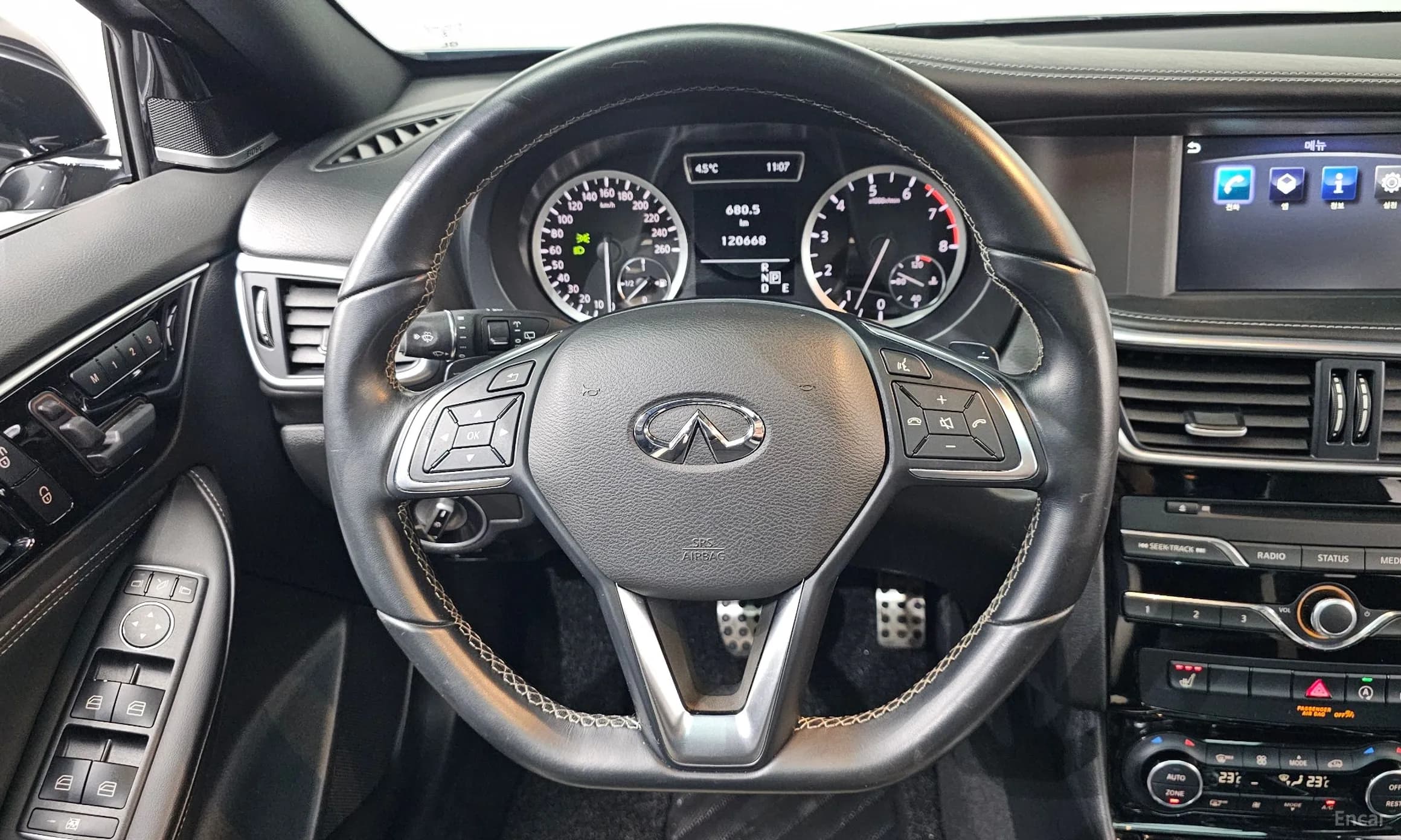 Q30