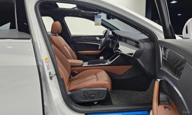 A6 (C8)