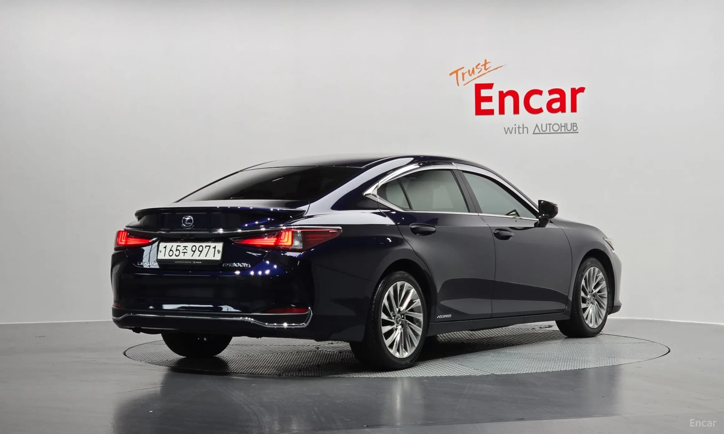 ES300h 7th Generation