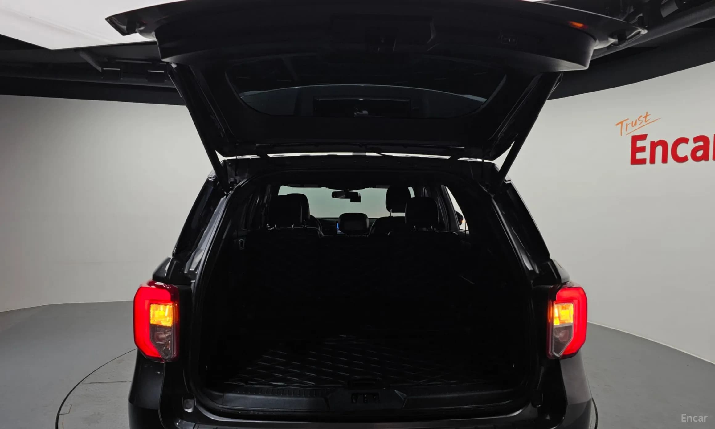 Explorer 6th Generation