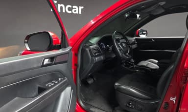 Rexton Sports Khan