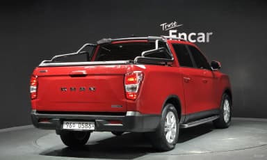 Rexton Sports Khan