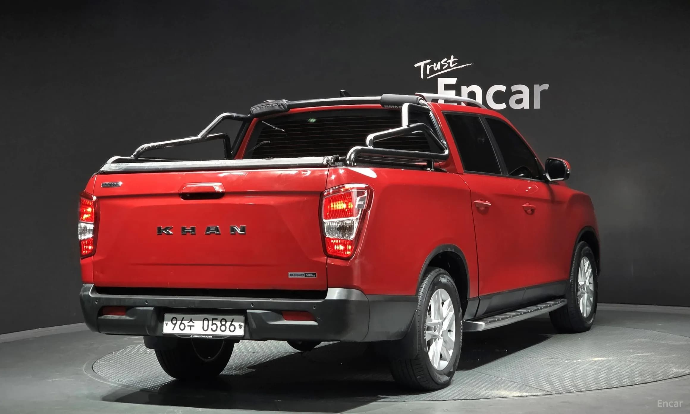 Rexton Sports Khan