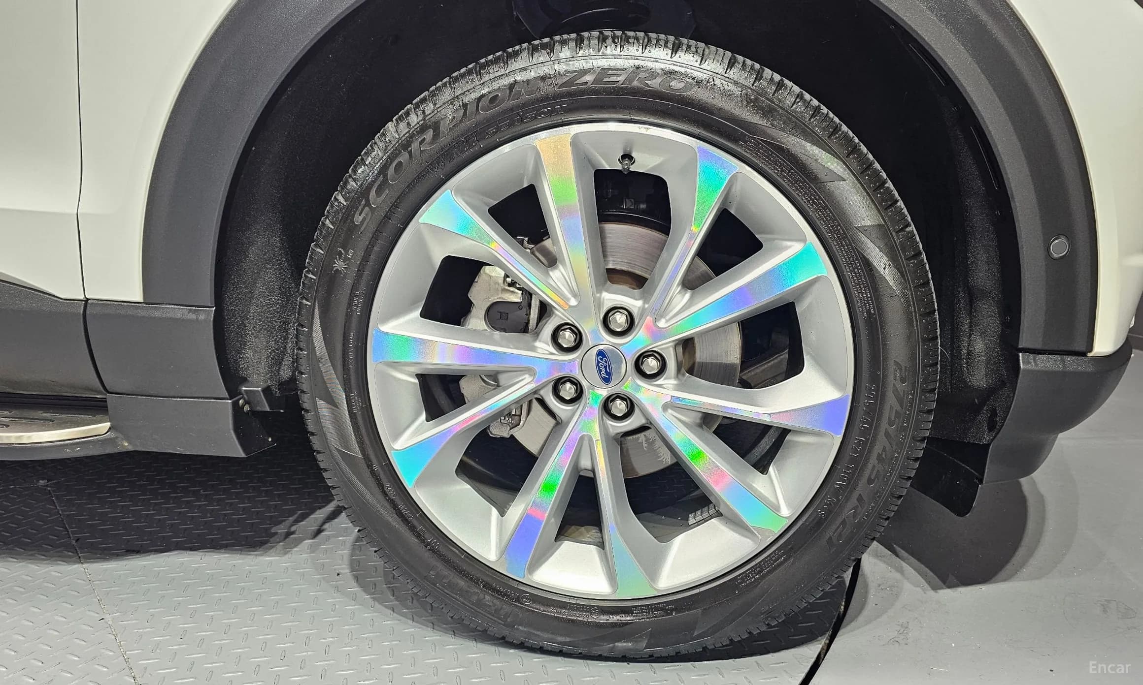 Explorer 6th Generation